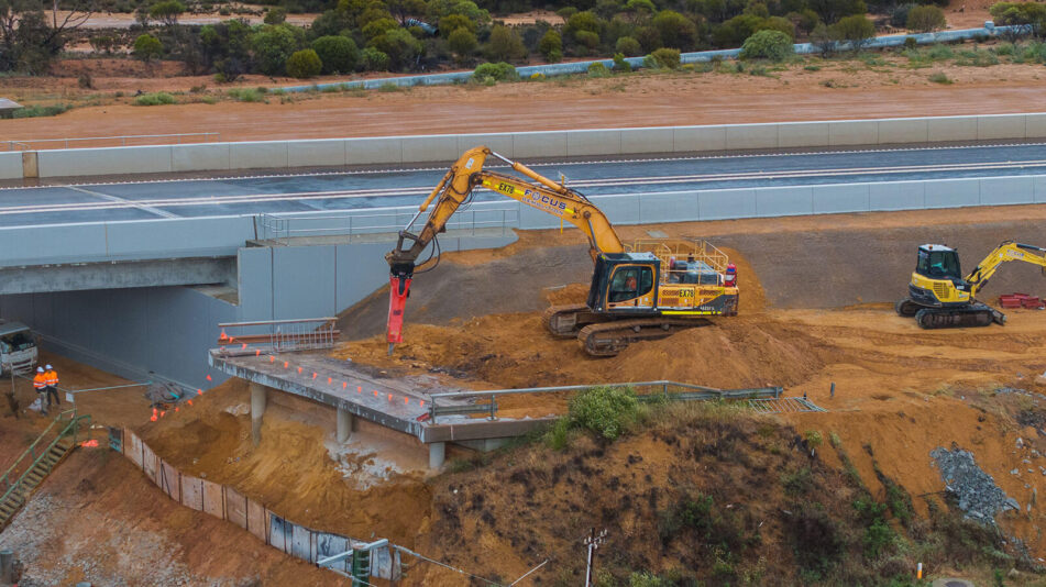 Demolition of Great Eastern Highway Bridge 629